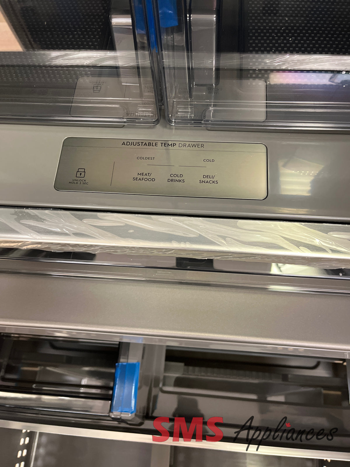 Open Box Fridges ERFC2393AS Electrolux - Image 4