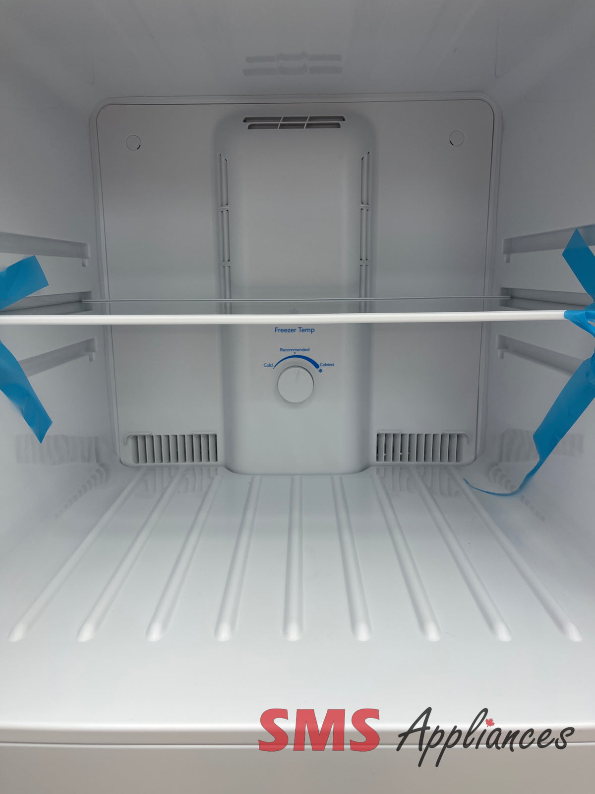 Open Box Fridges FFET1022UW Frigidaire - Image 3