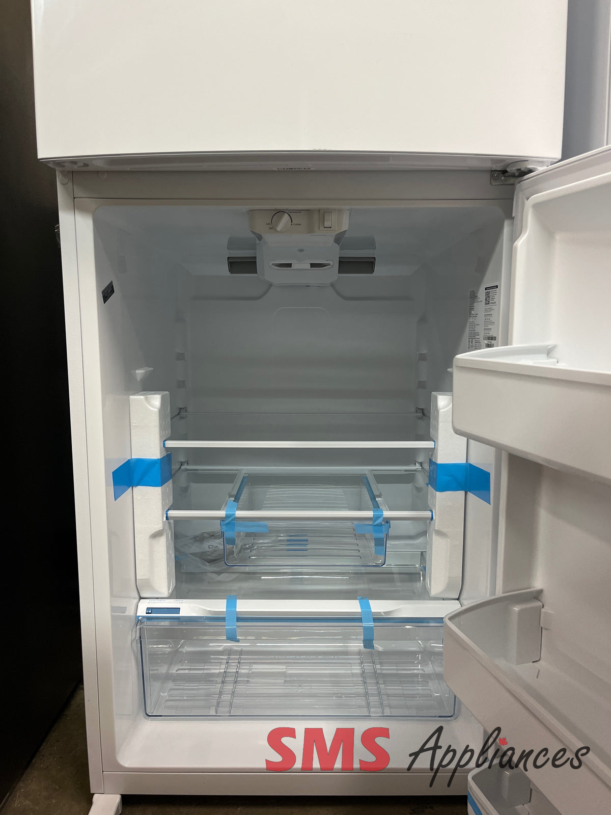 Open Box Fridges FFHT1425V Frigidaire - Image 3
