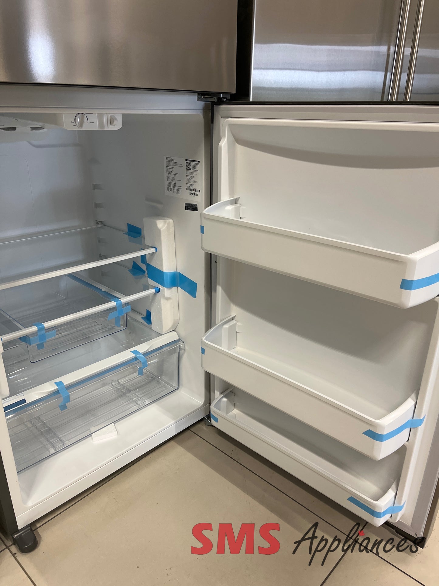 Open Box Fridges FFHT1425VV Frigidaire - Image 4