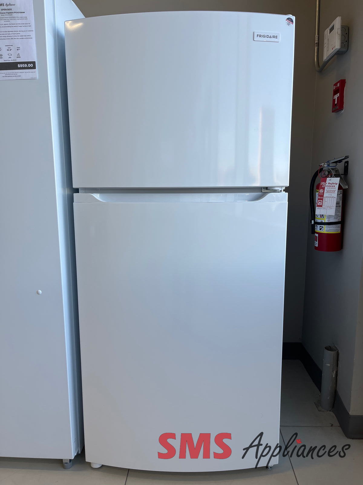 Open Box 28" Fridge Frigidaire FFHT1425VW for sale in Calgary - SMS Appliances
