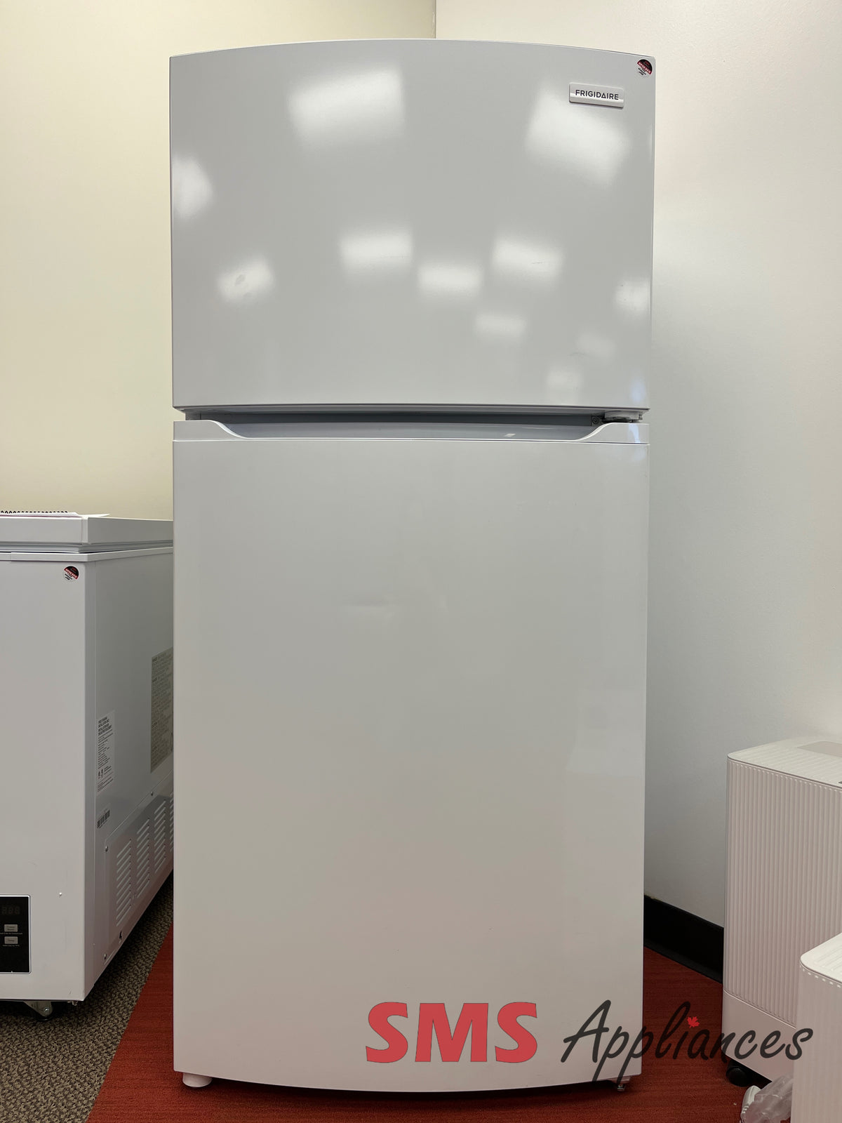 Open Box Fridges FFHT1425VW Frigidaire - Image 1