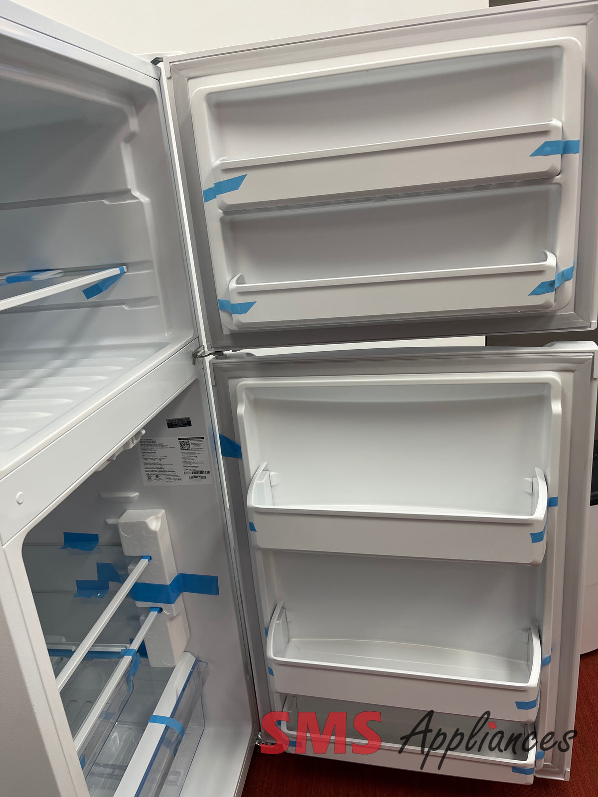 Open Box Fridges FFHT1425VW Frigidaire - Image 3