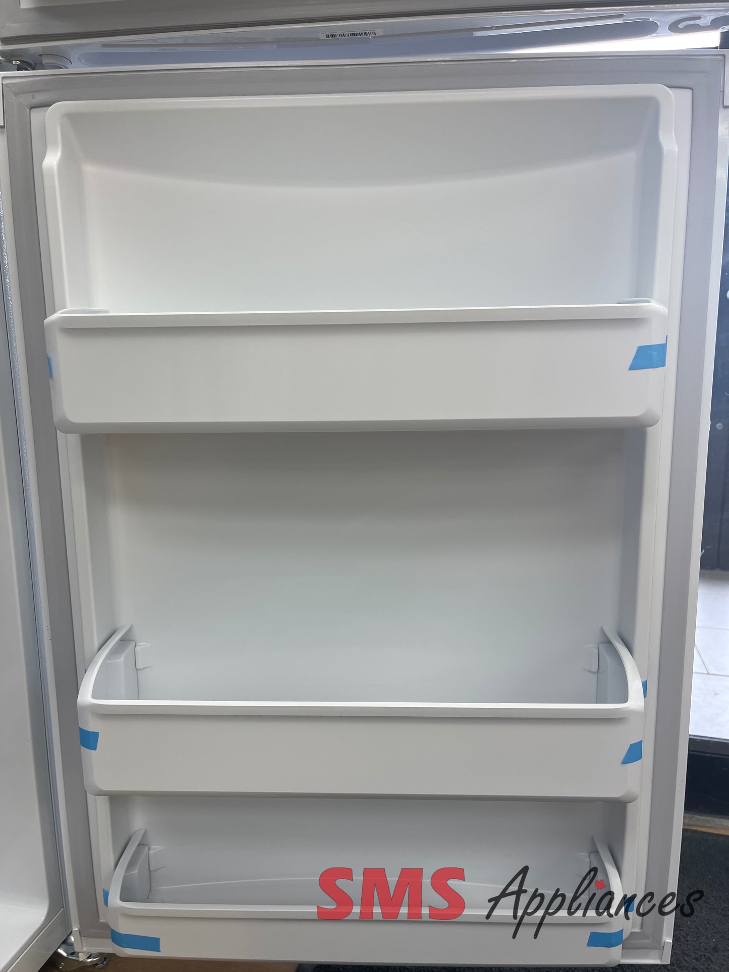 Open Box Fridges FFHT1425VW Frigidaire - Image 5