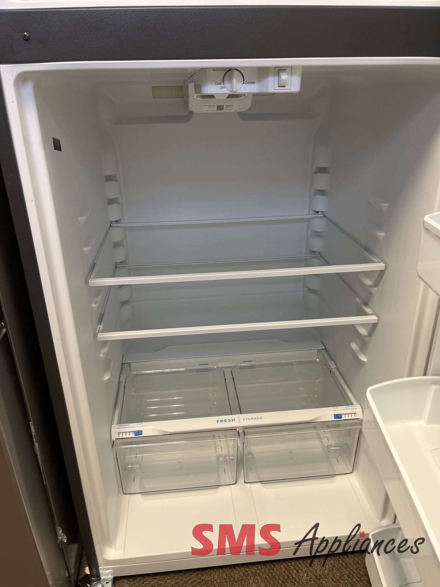 Open Box Fridges FFHT2022AS Frigidaire - Image 3