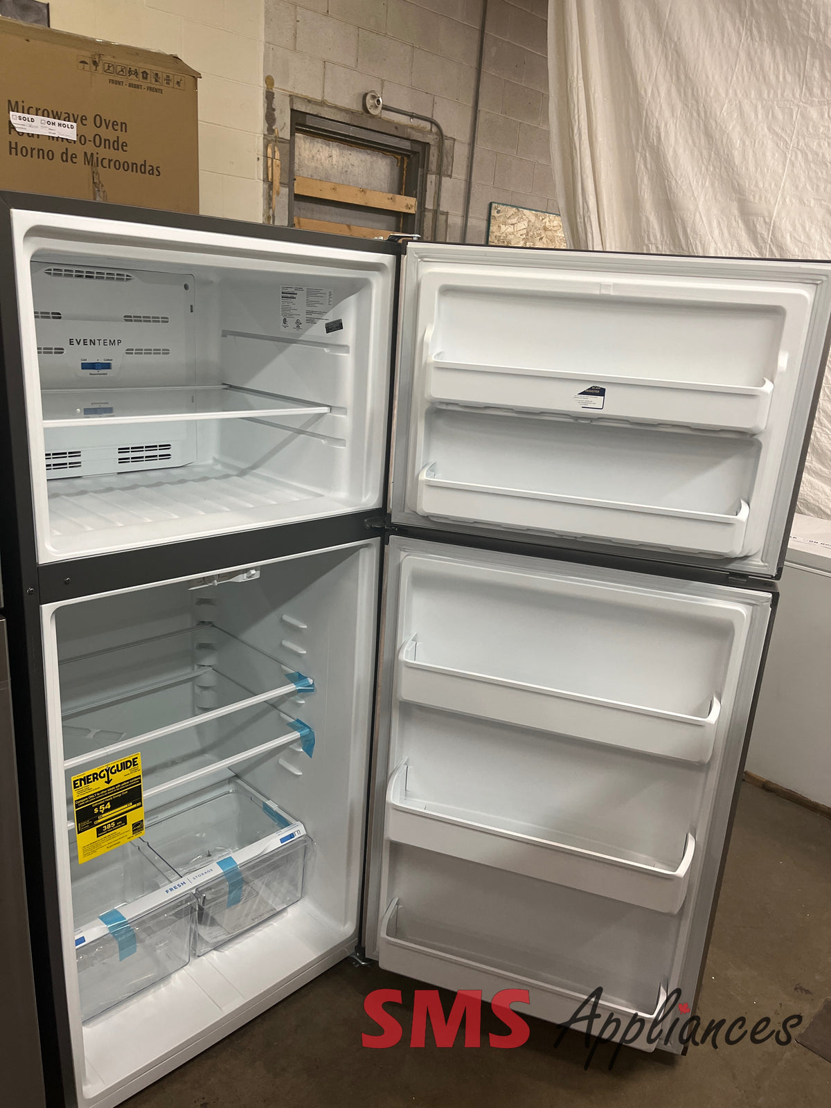 Open Box Fridges FFHT2022AS9 Frigidaire - Image 4