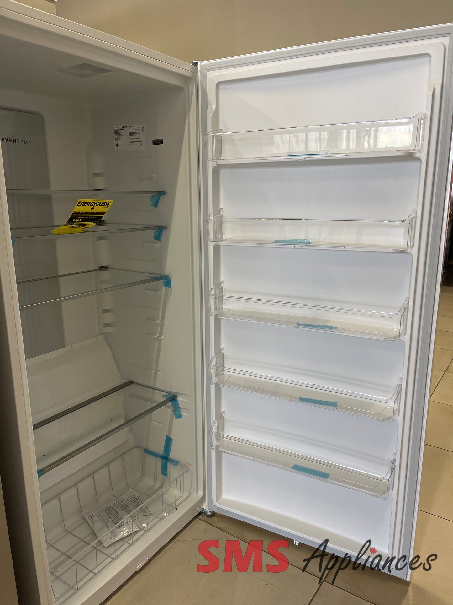 Open Box Fridges FRAE2024AWC Frigidaire - Image 3