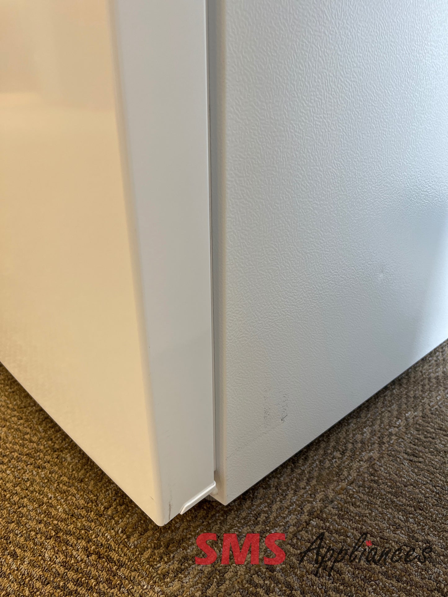 Open Box Fridges FRBE1925AW Frigidaire - Image 6