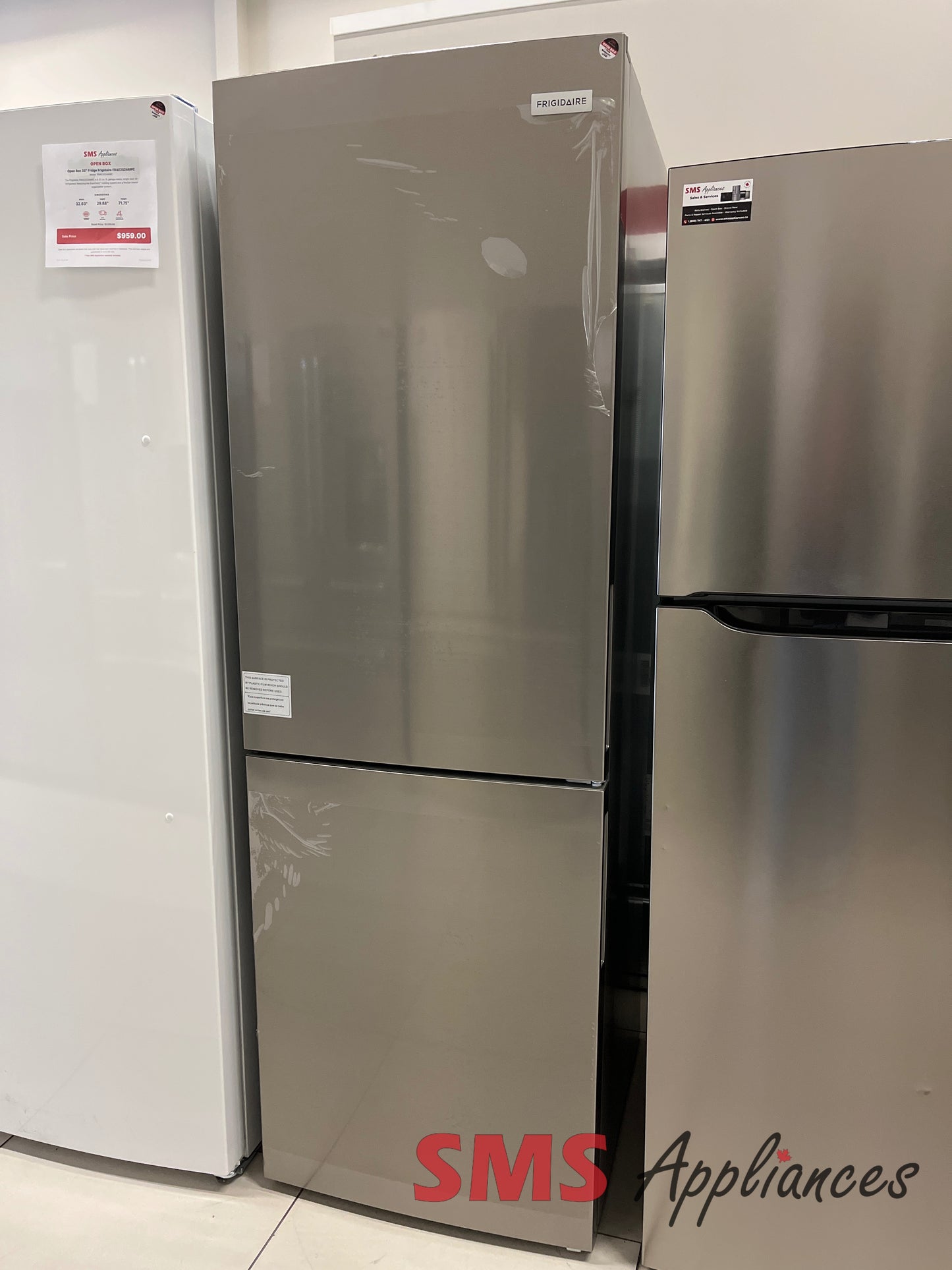 Open Box Fridges FRBG1224AV Frigidaire - Image 4