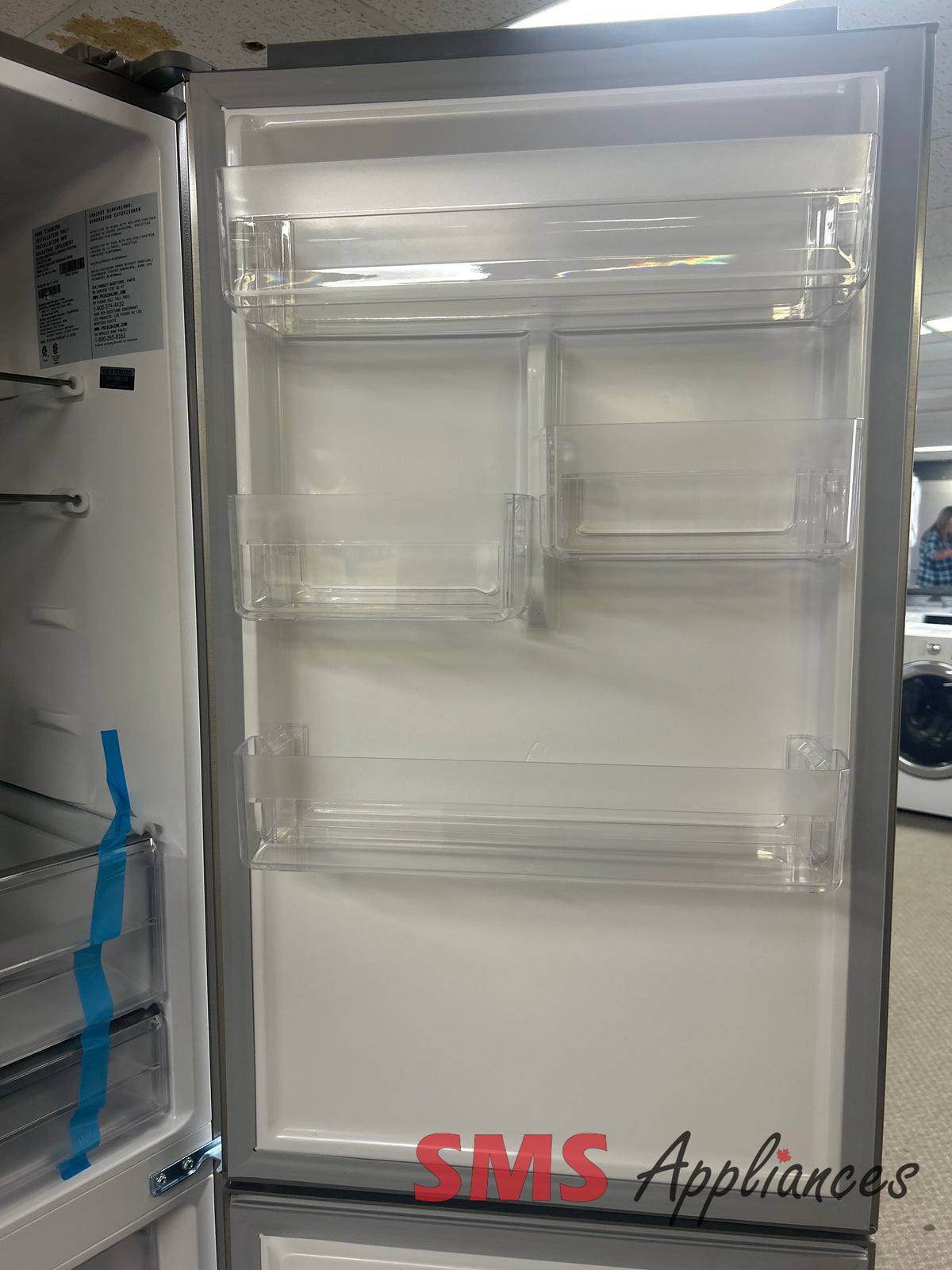 Open Box Fridges FRBG1224AV Frigidaire - Image 5