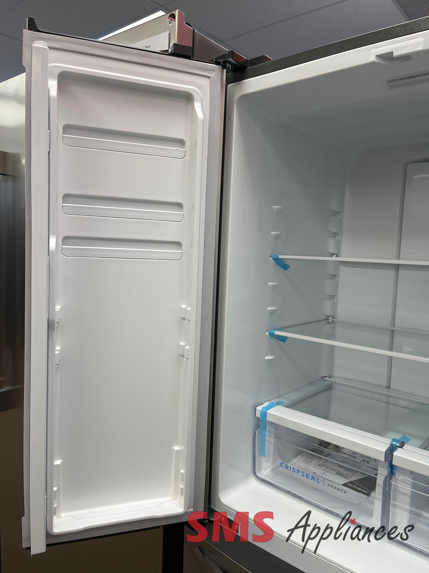 Open Box Fridges FRFG1813AV Frigidaire - Image 3