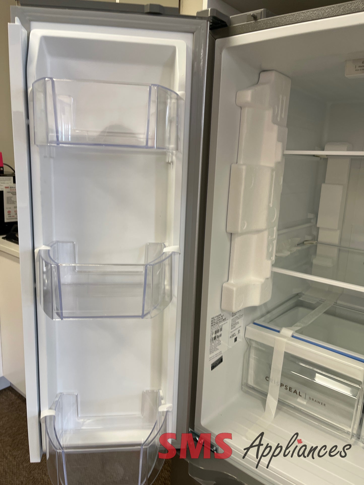 Open Box Fridges FRFN1801AF Frigidaire - Image 3
