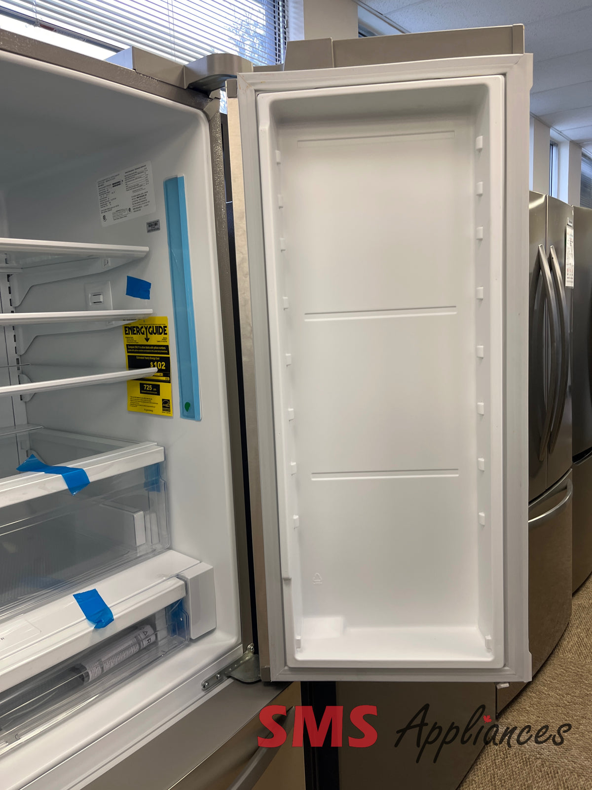 Open Box Fridges FRFS2823ASD Frigidaire - Image 4