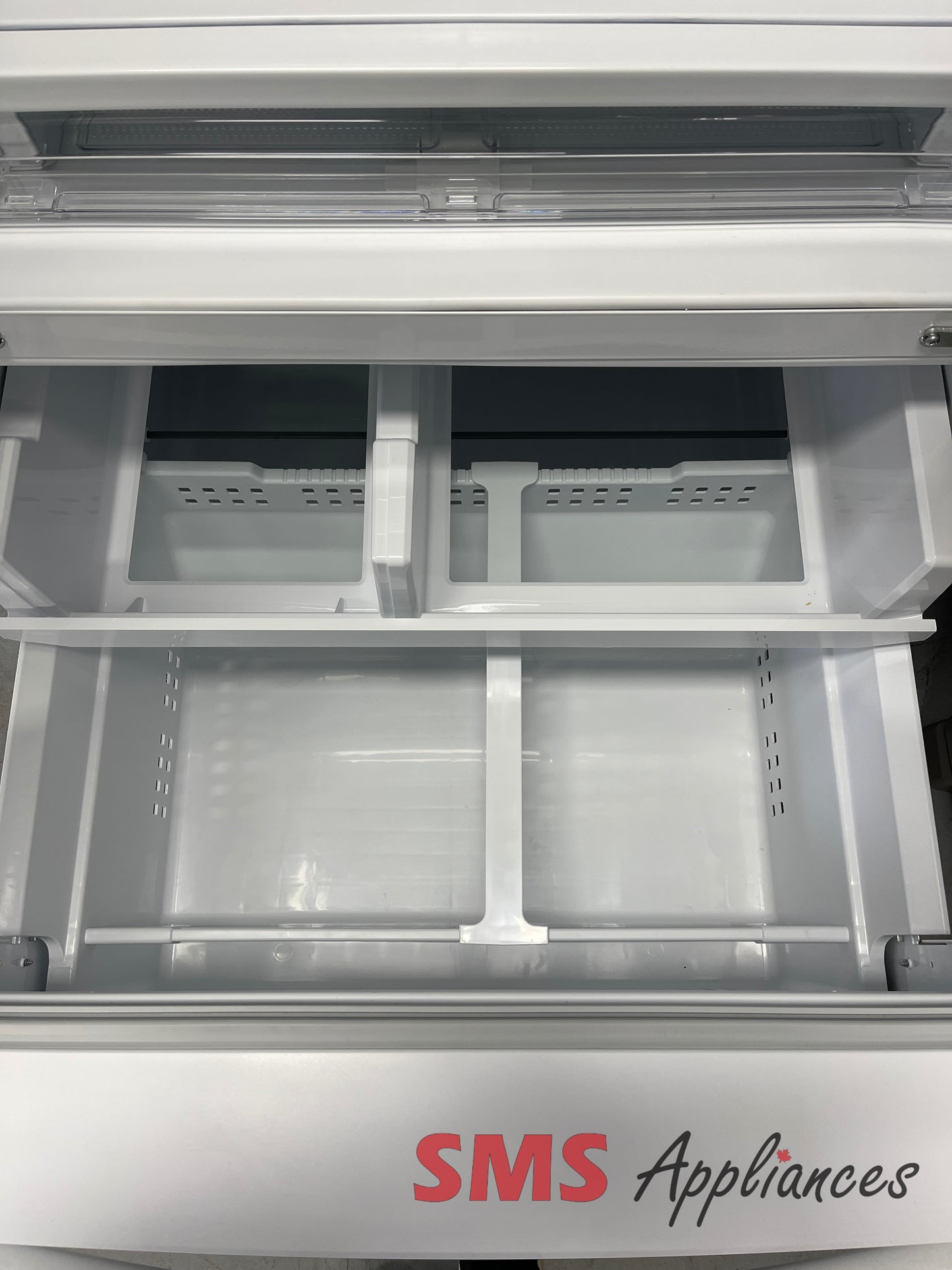 Open Box Fridges FRFS2823AW Frigidaire - Image 3