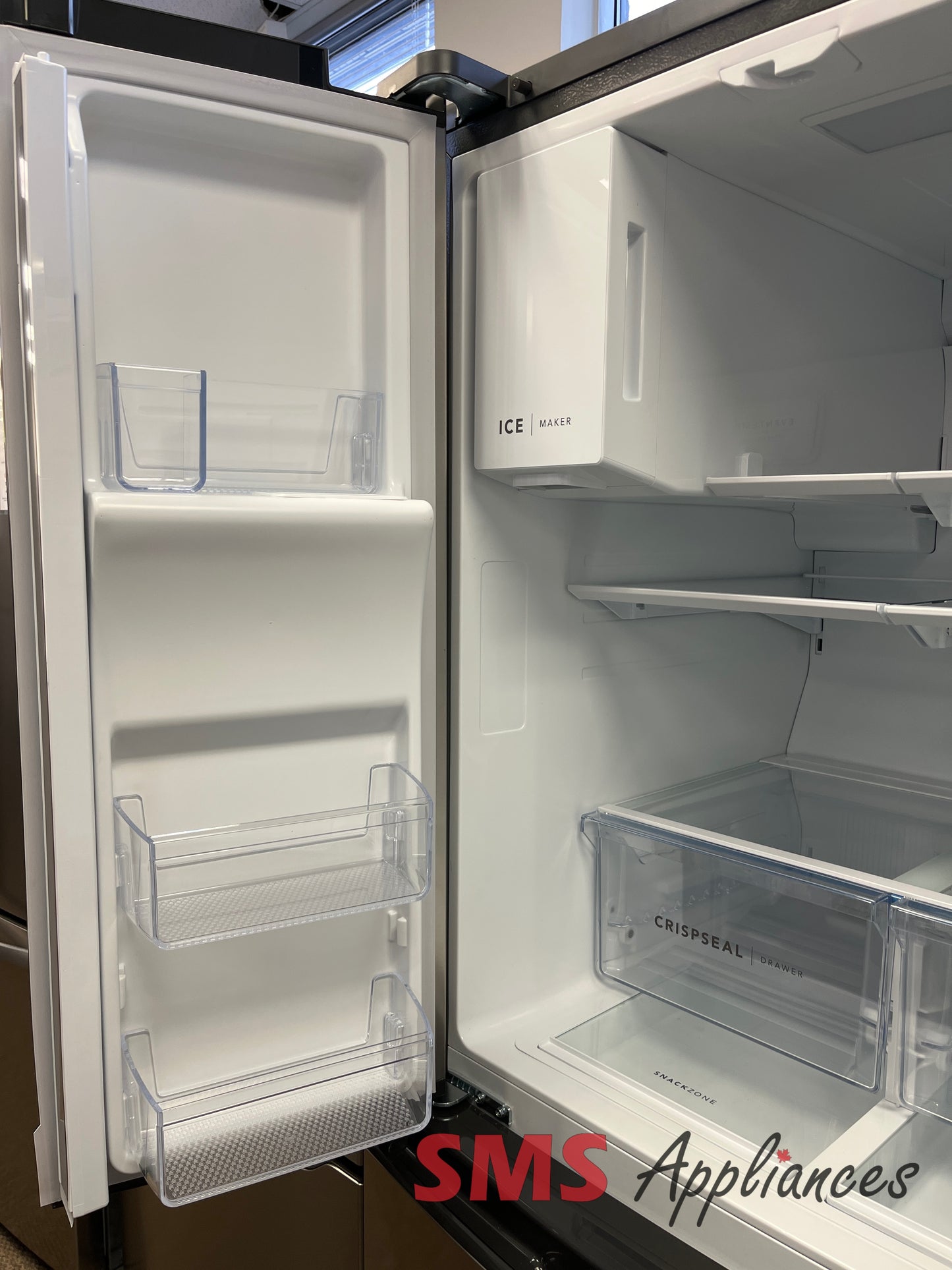 Open Box Fridges FRMS2733AV Frigidaire - Image 3