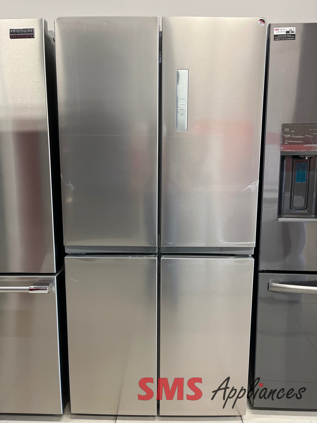 Open Box 33" Fridge Frigidaire FRQG1721AV for sale in Calgary - SMS Appliances