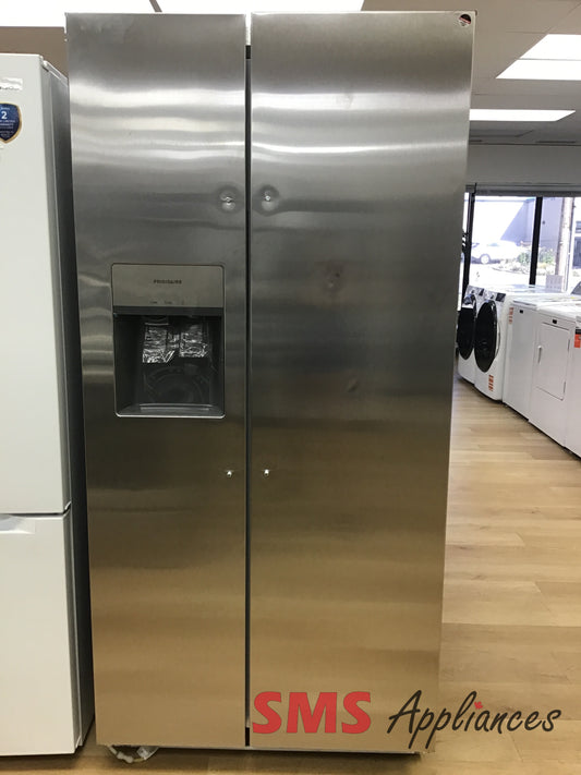 Open Box Fridges FRSS2323ASD Frigidaire - Image 1