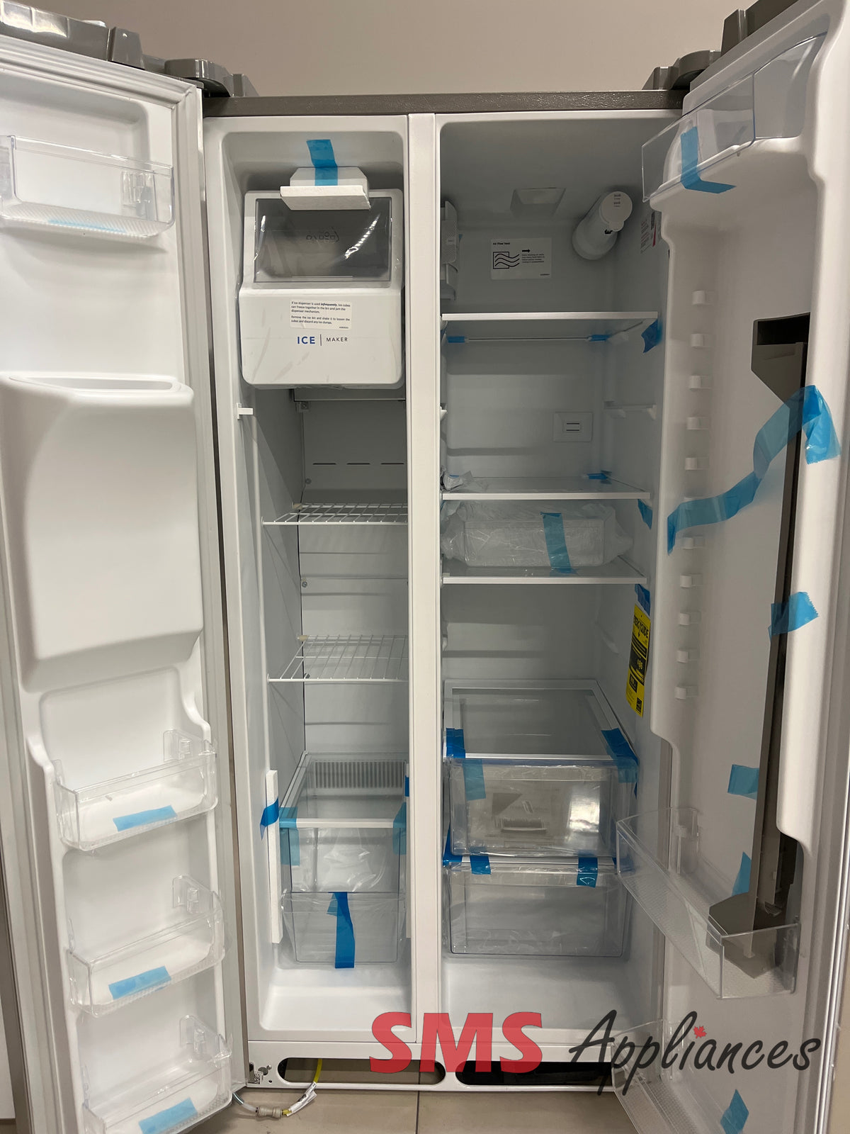 Open Box Fridges FRSS2323ASD Frigidaire - Image 3