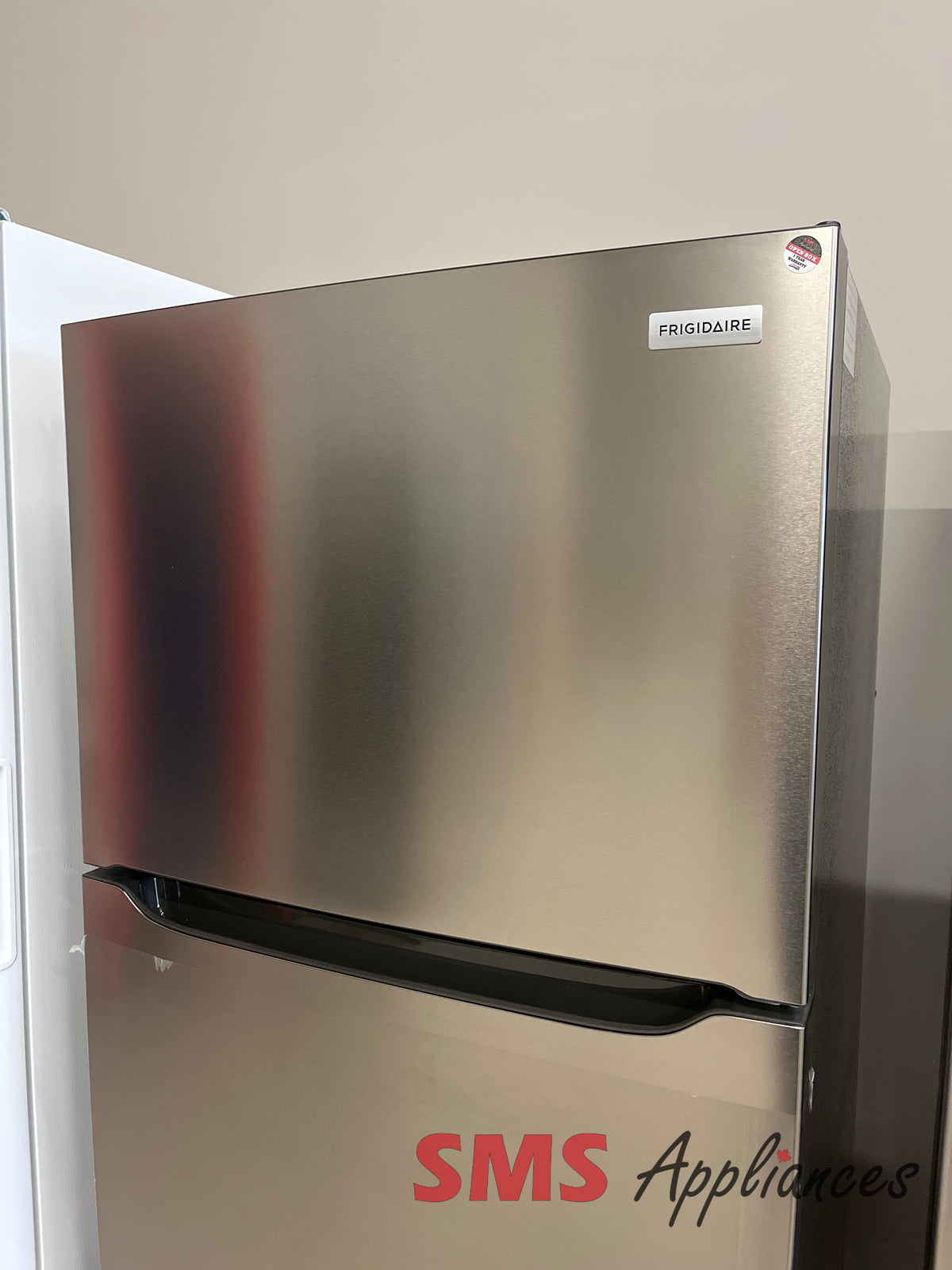 Open Box Fridges FRTE1835AV Frigidaire - Image 5