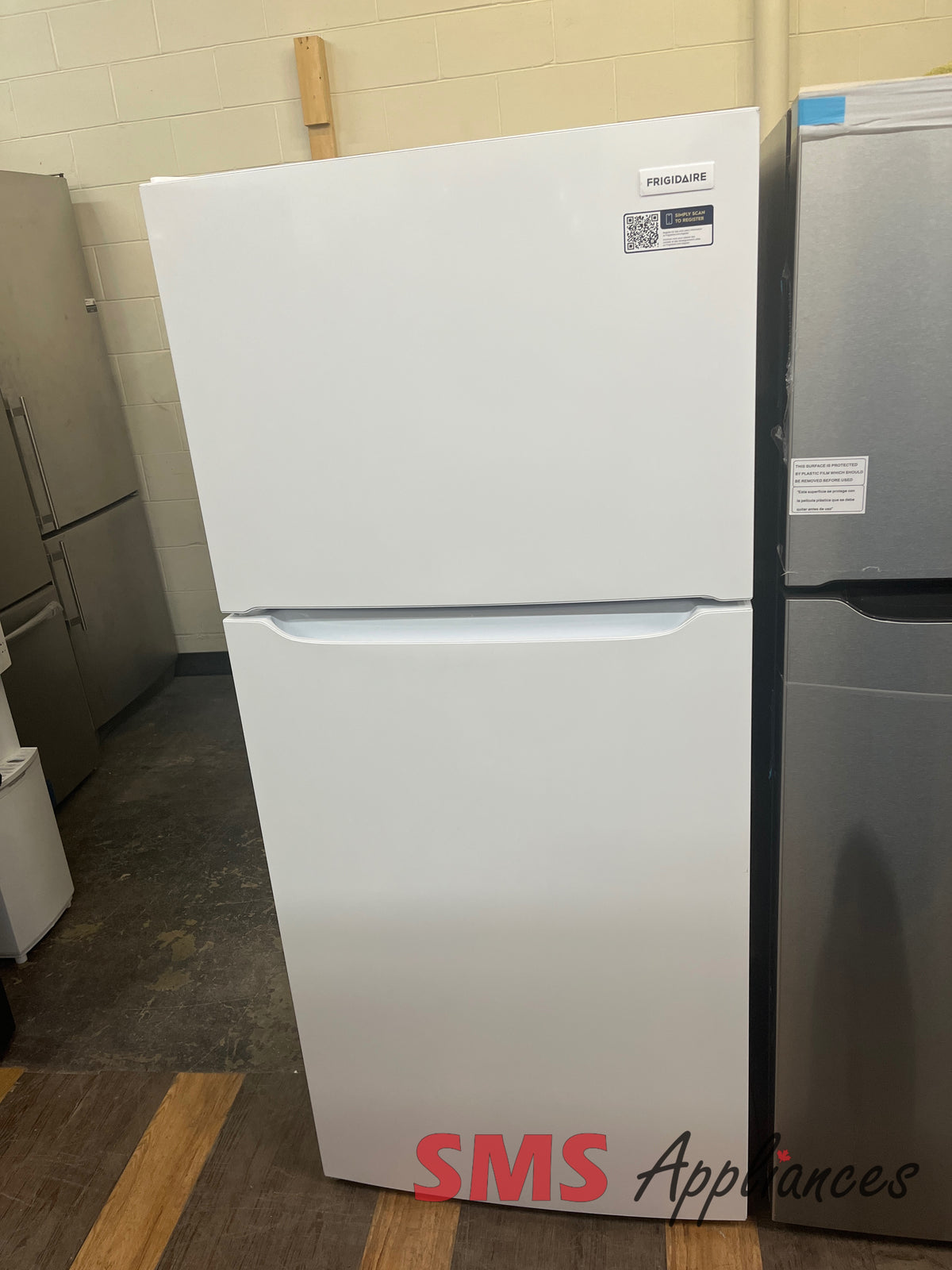 Open Box Fridges FRTE1835AW Frigidaire - Image 1