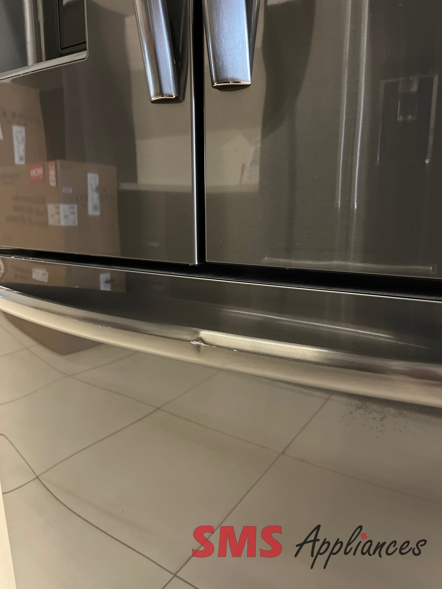Open Box Fridges GRFC2353AD Frigidaire - Image 3