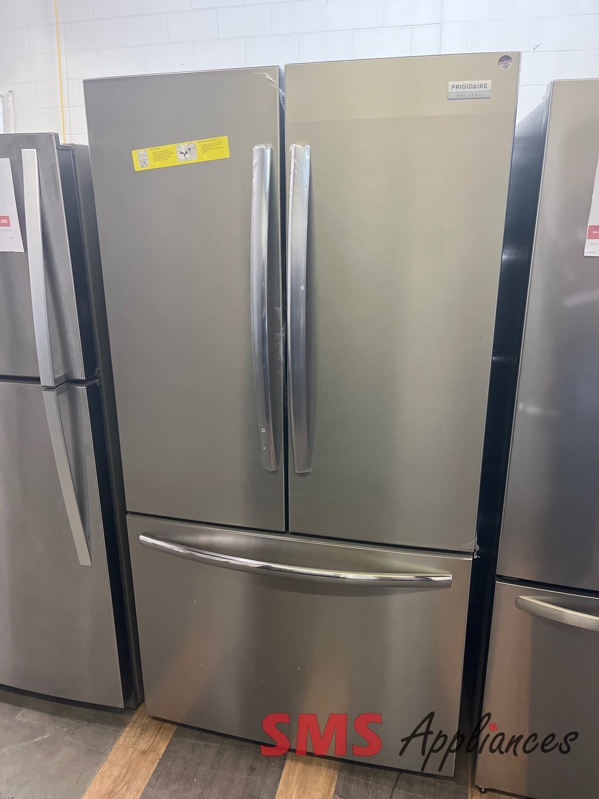 Open Box Fridges GRFG2353AFK Frigidaire - Image 1