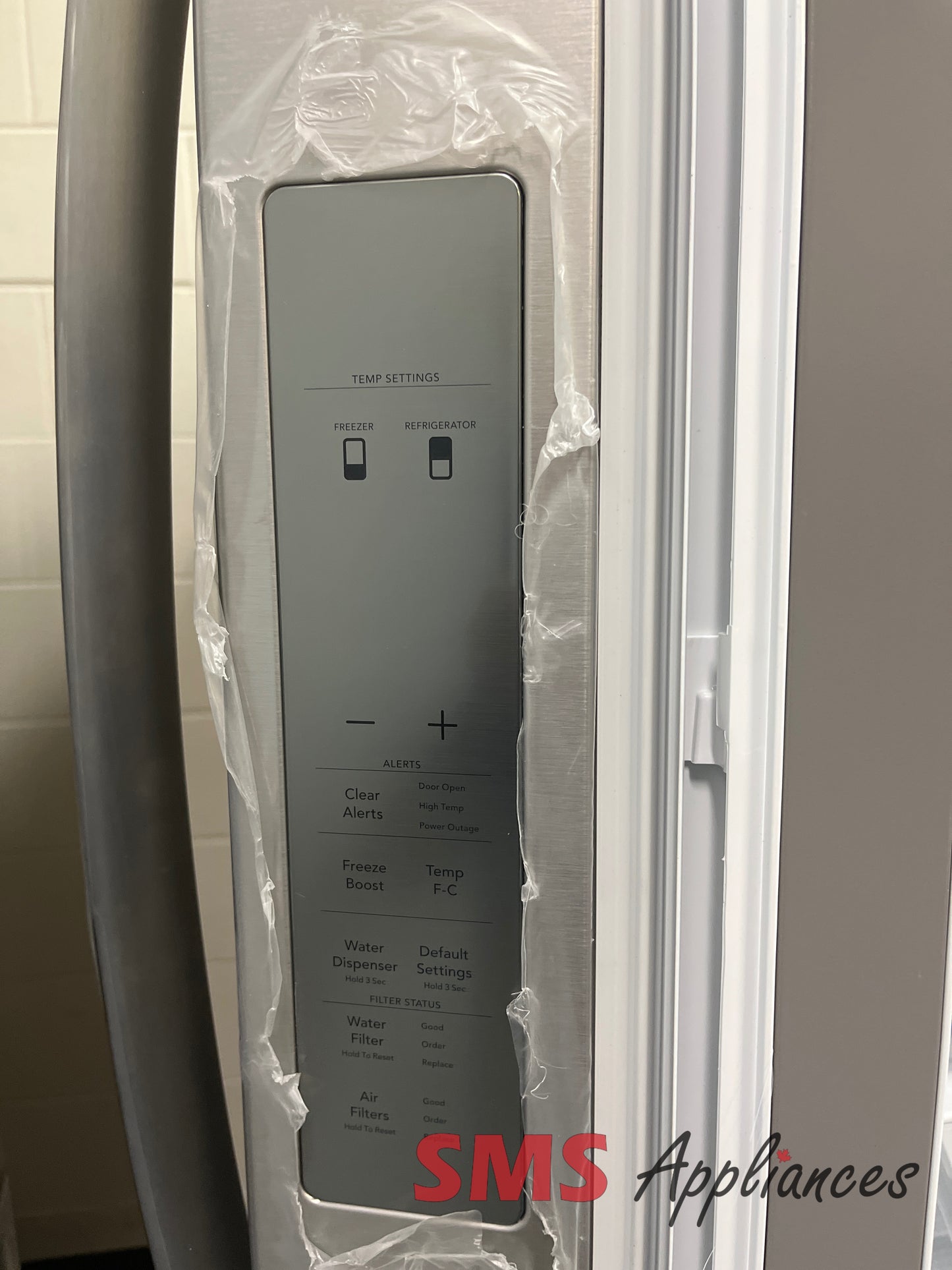 Open Box Fridges GRFN2853AF Frigidaire - Image 4