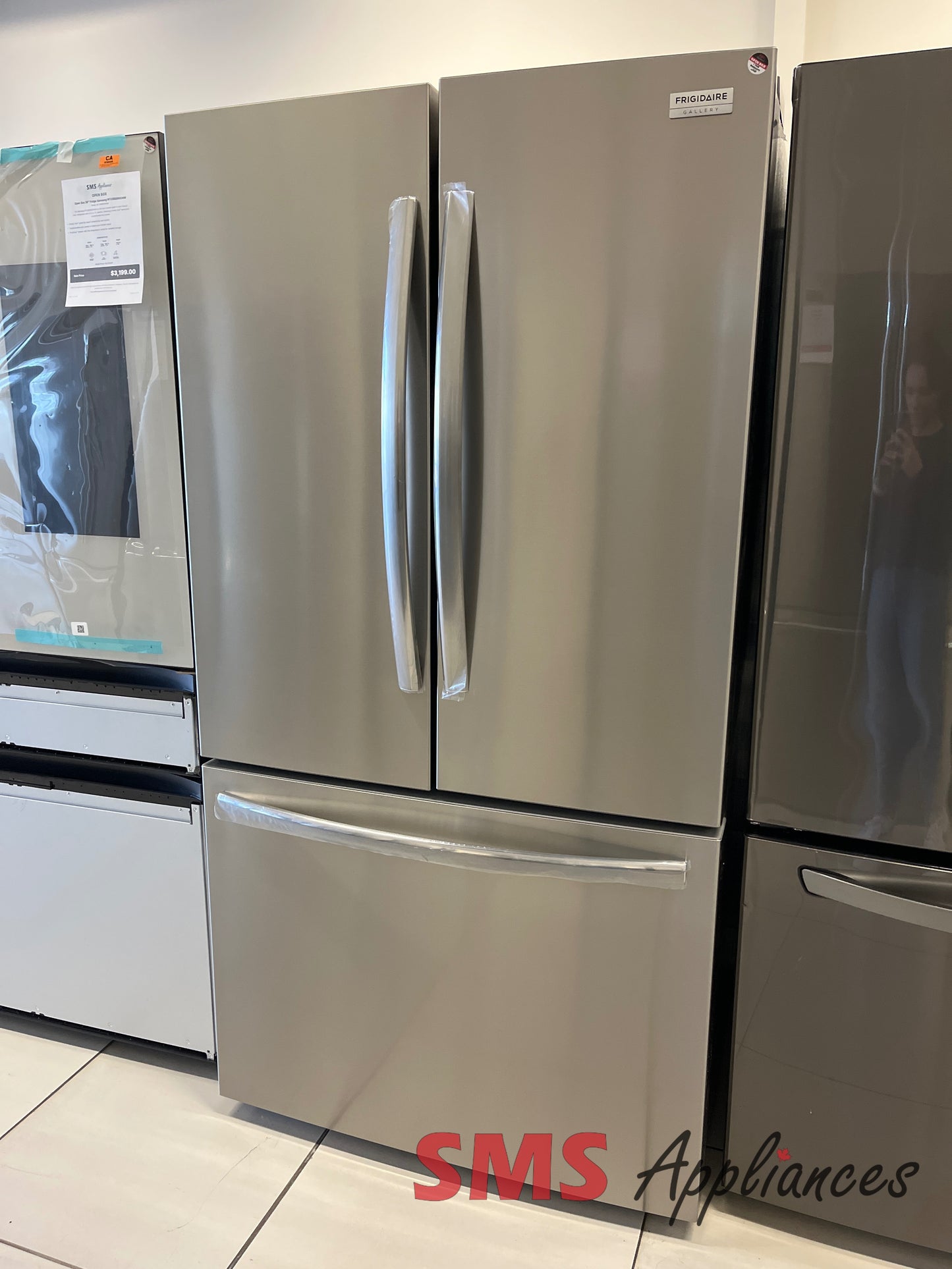 Open Box Fridges GRFN2853AF Frigidaire - Image 6