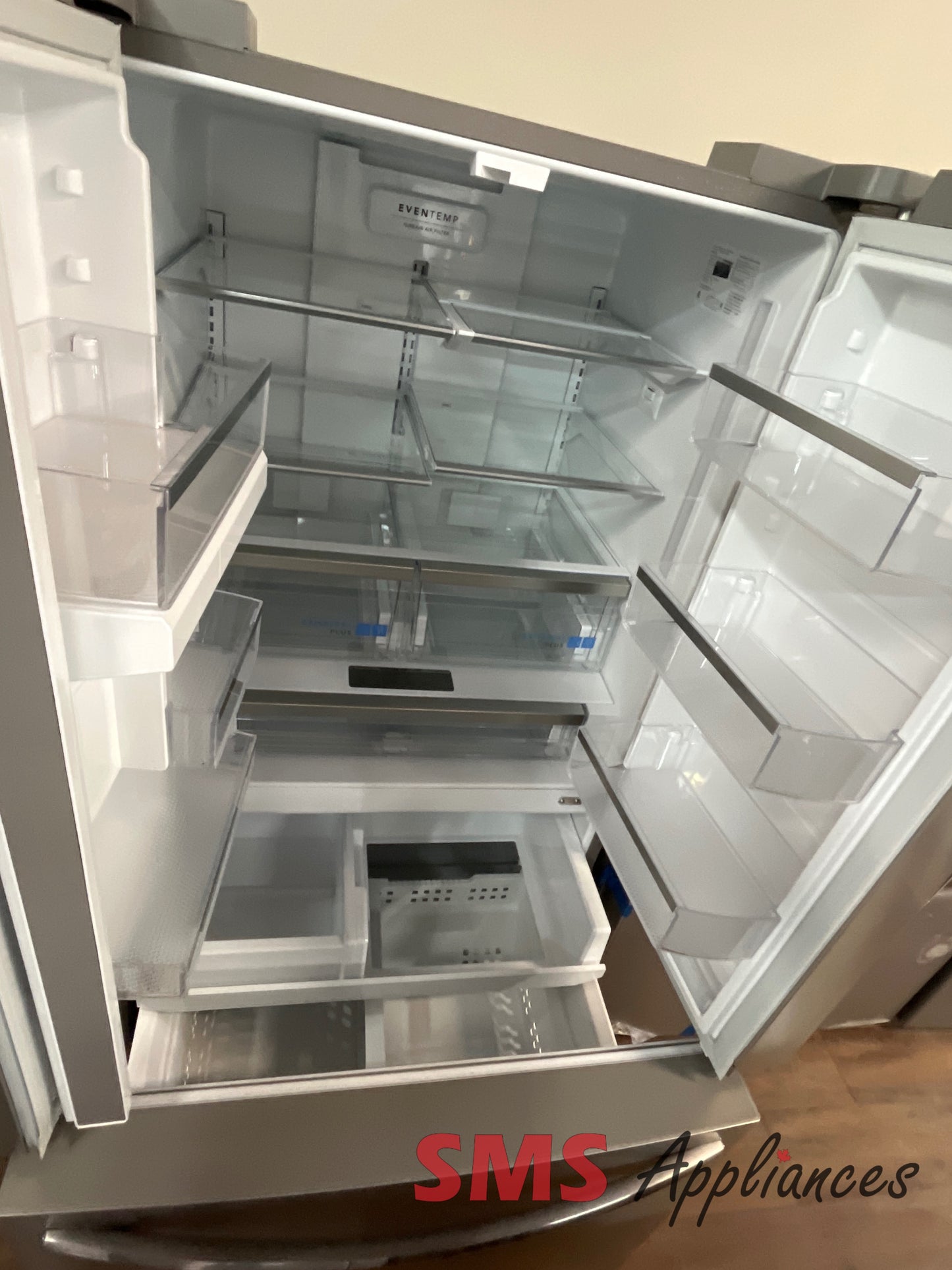 Open Box Fridges GRFN2853AFH Frigidaire - Image 3