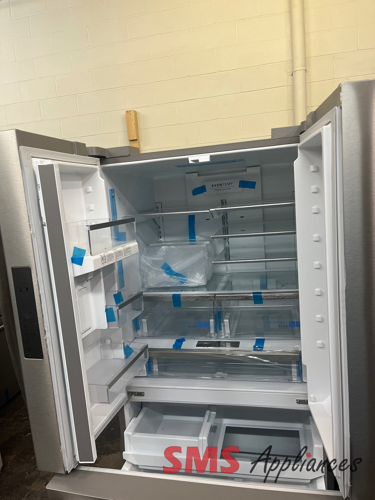 Open Box Fridges GRFN2853AFH Frigidaire - Image 4