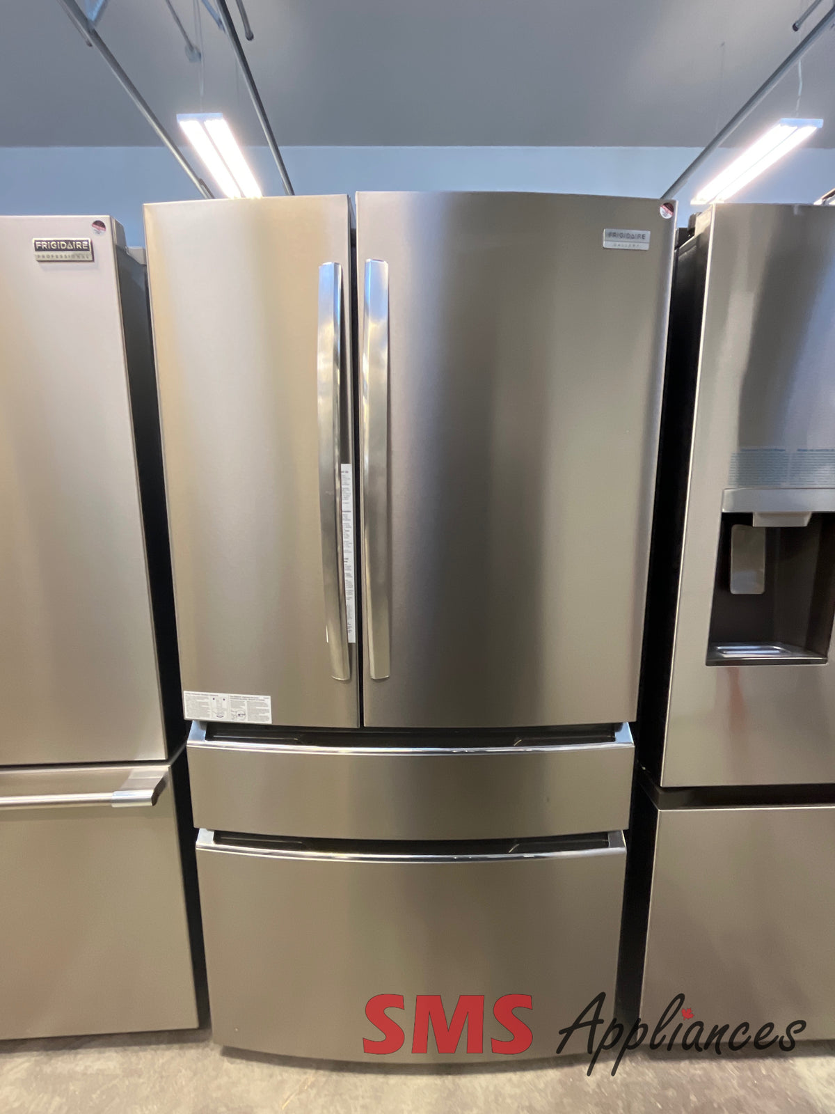 Open Box Fridges GRMG2272CF Frigidaire - Image 1