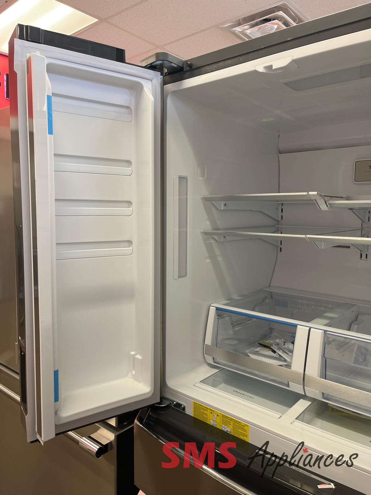 Open Box Fridges GRMN2872AF Frigidaire - Image 3