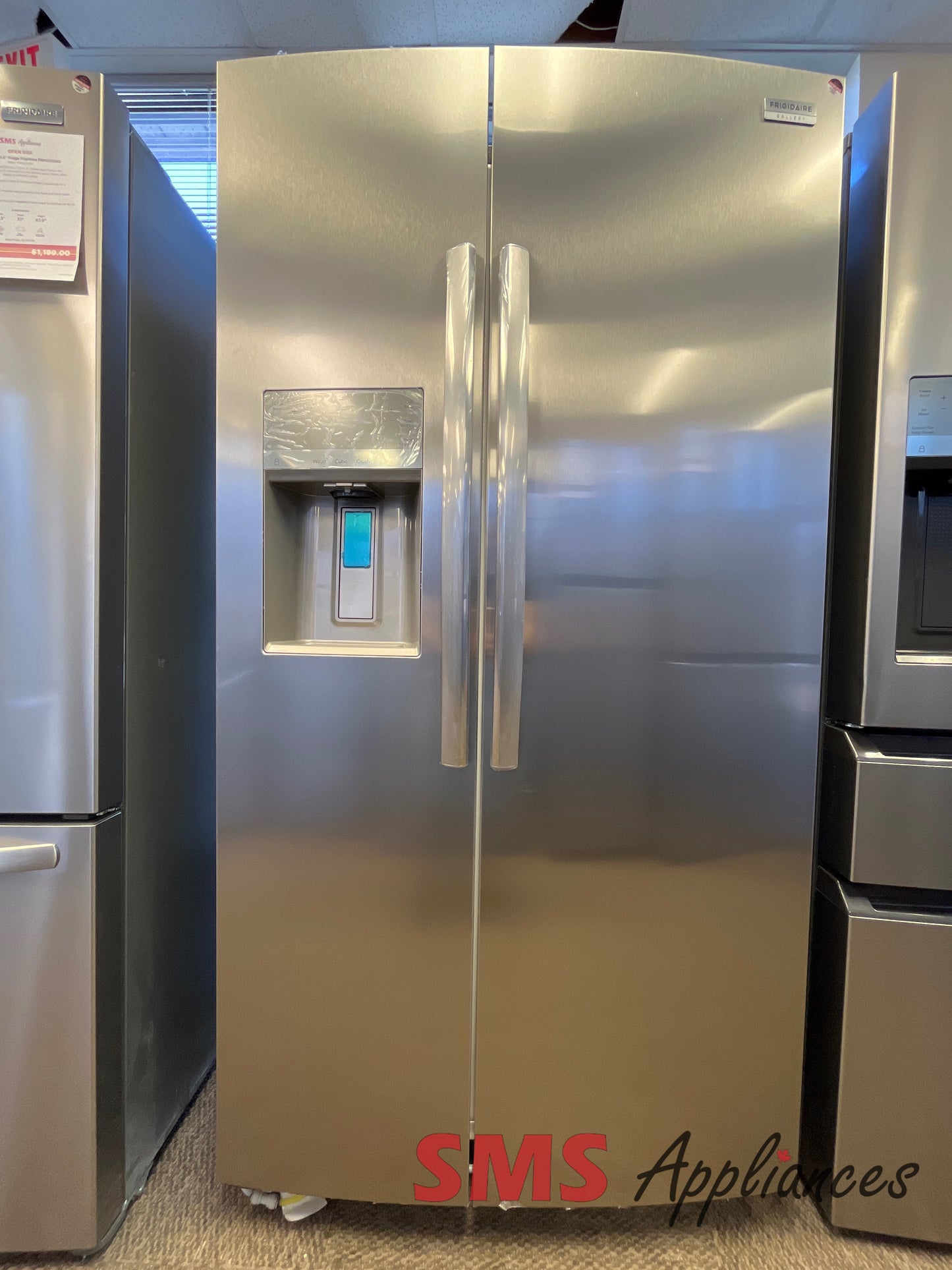 Open Box Fridges GRSC2352AF Frigidaire - Image 1