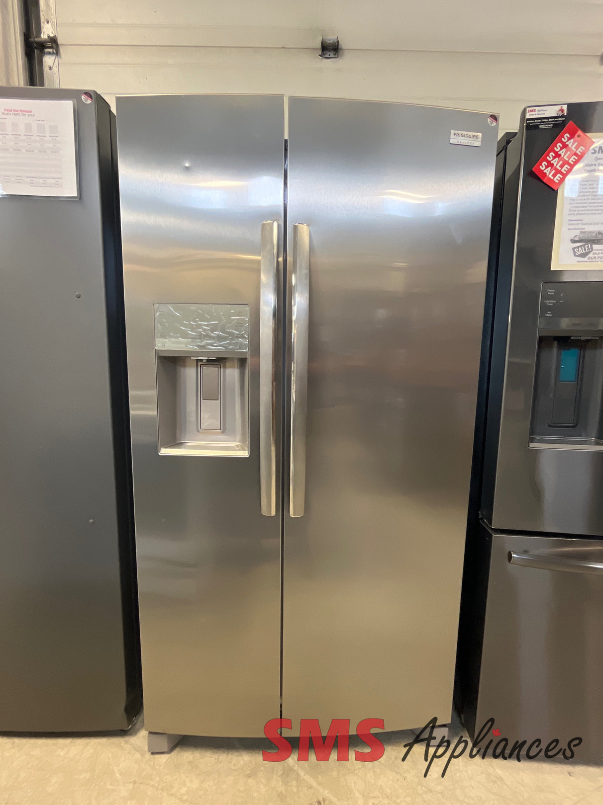 Open Box Fridges GRSC2352AF Frigidaire - Image 1