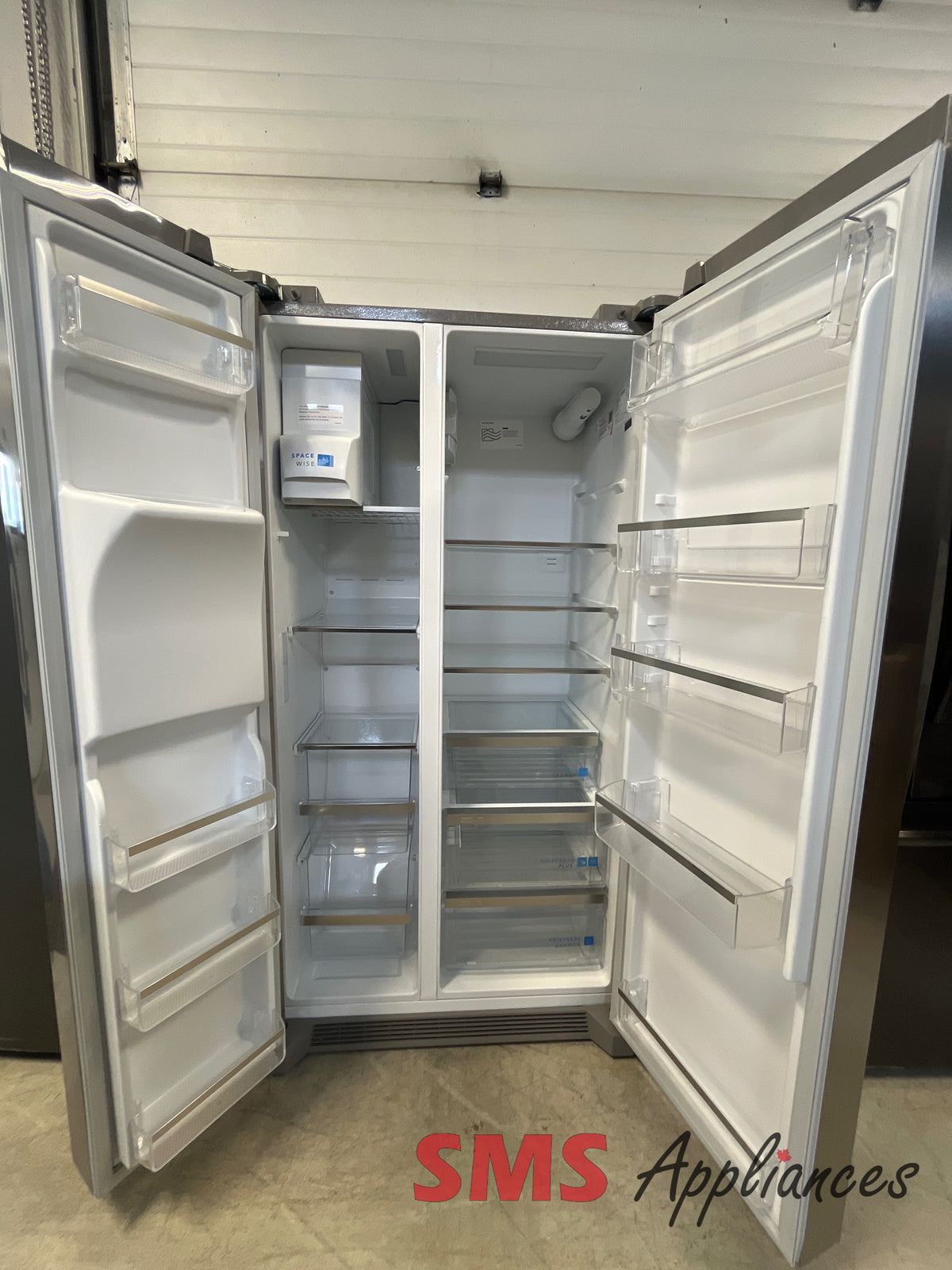 Open Box Fridges GRSC2352AF Frigidaire - Image 2