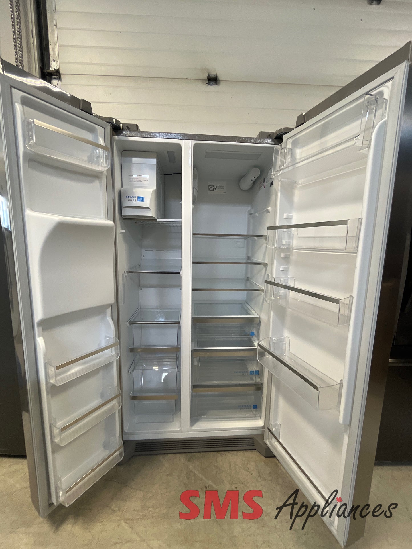 Open Box Fridges GRSC2352AF Frigidaire - Image 2