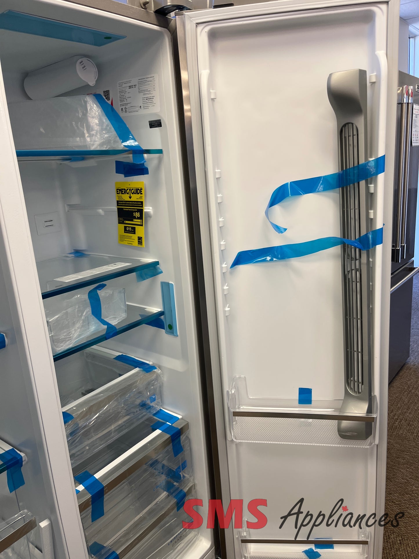 Open Box Fridges GRSC2352AF Frigidaire - Image 4