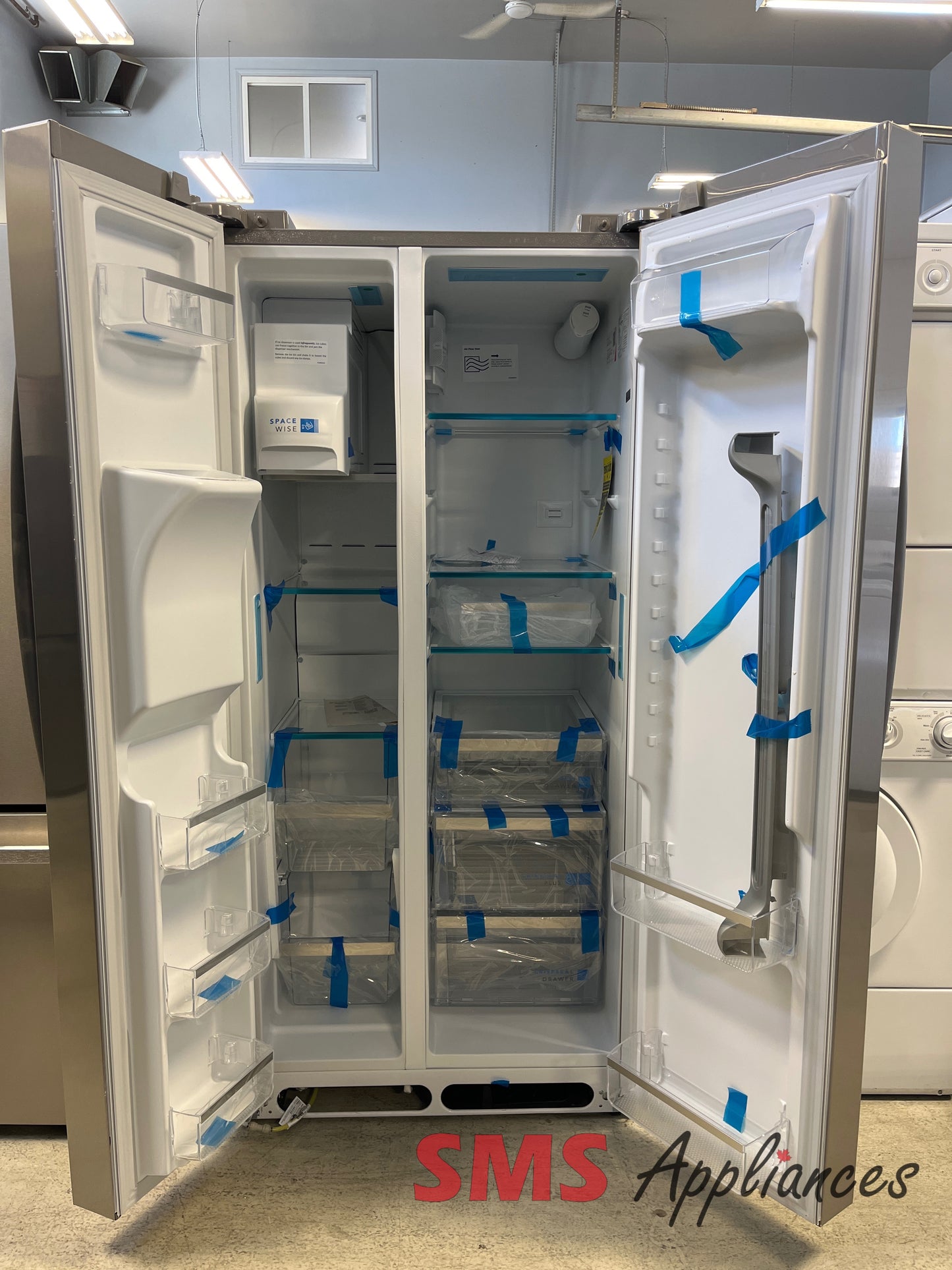Open Box Fridges GRSS2352A Frigidaire - Image 2