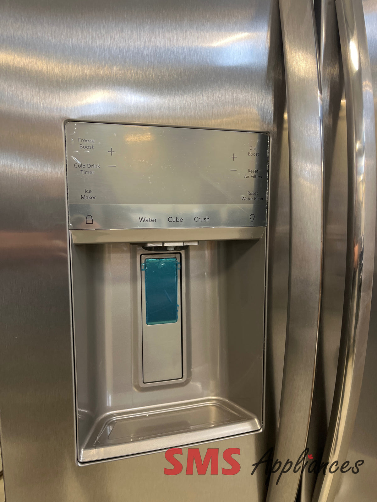 Open Box Fridges GRSS2352AF Frigidaire - Image 3