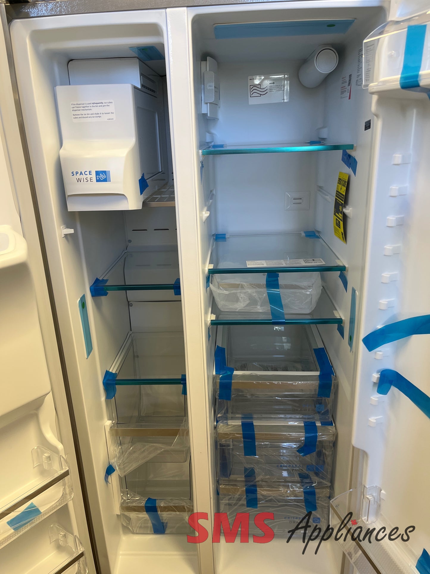 Open Box Fridges GRSS2352AG Frigidaire - Image 2