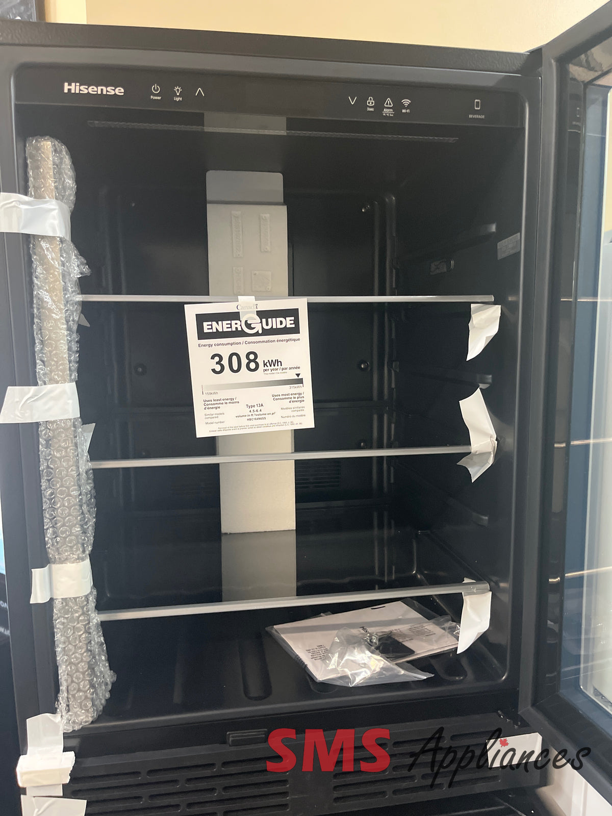 Open Box Fridges HBC164N6SS Hisense - Image 2