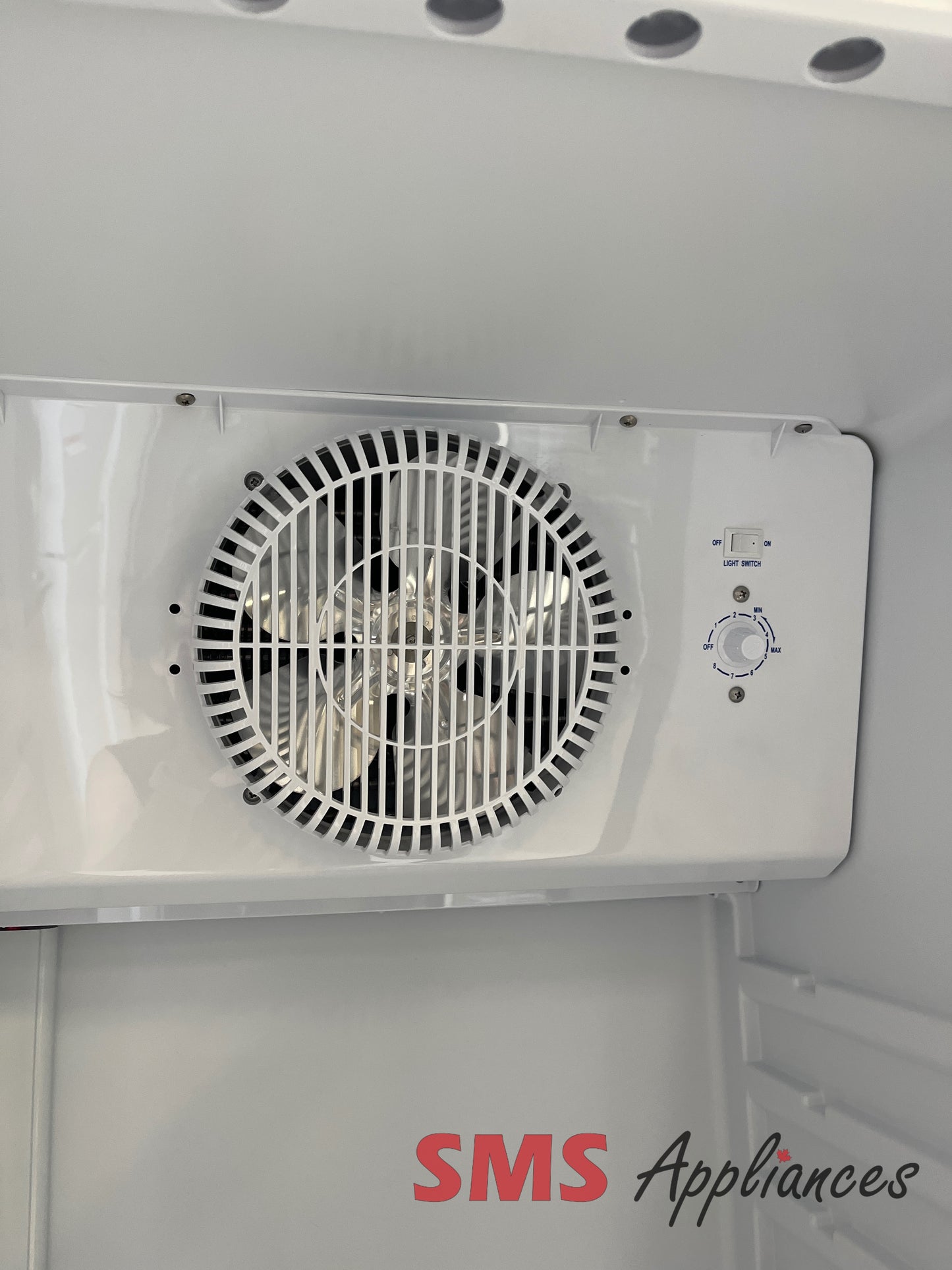 Open Box Fridges HSC 380B Hisense - Image 3