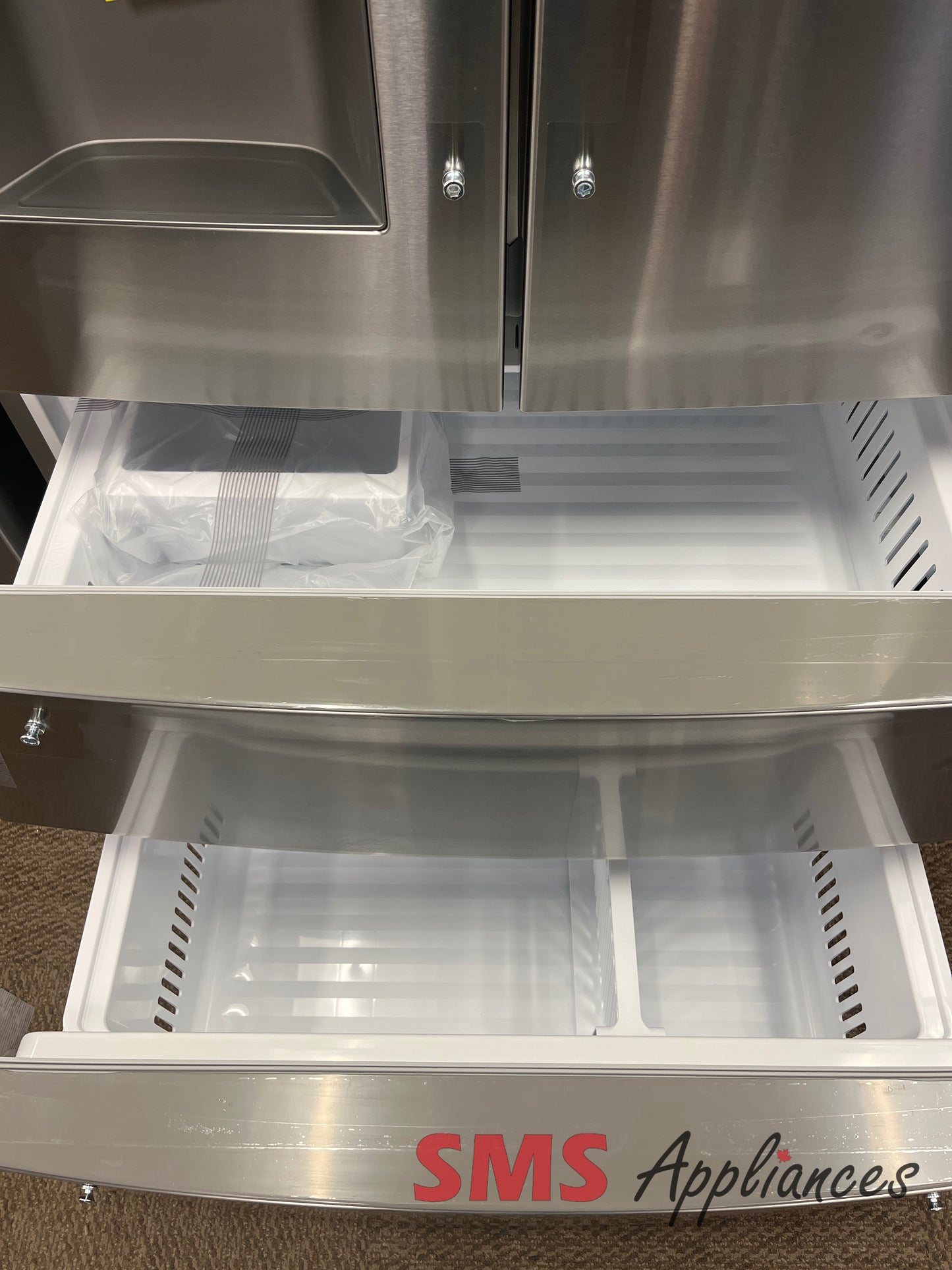 Open Box Fridges LMXS28626S LG - Image 5