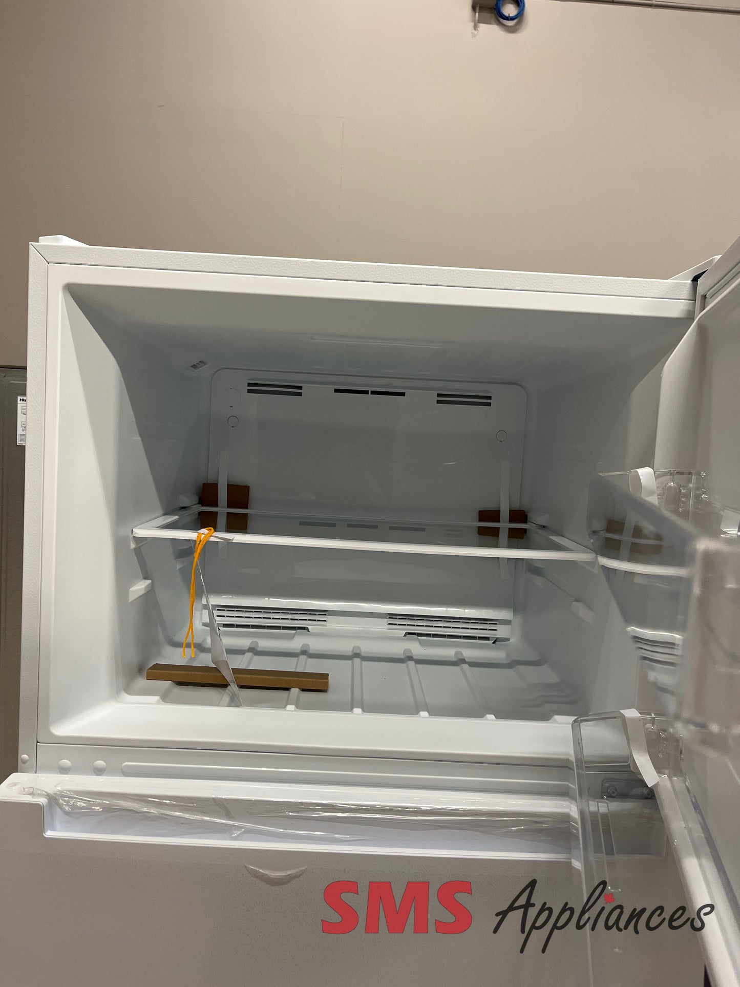 Open Box Fridges MDTF18WHR Vissani - Image 2