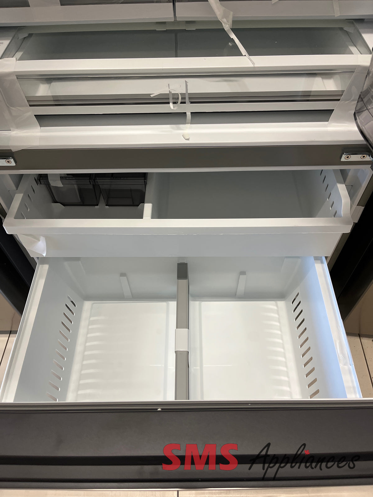 Open Box Fridges MRF3216BST Midea - Image 4
