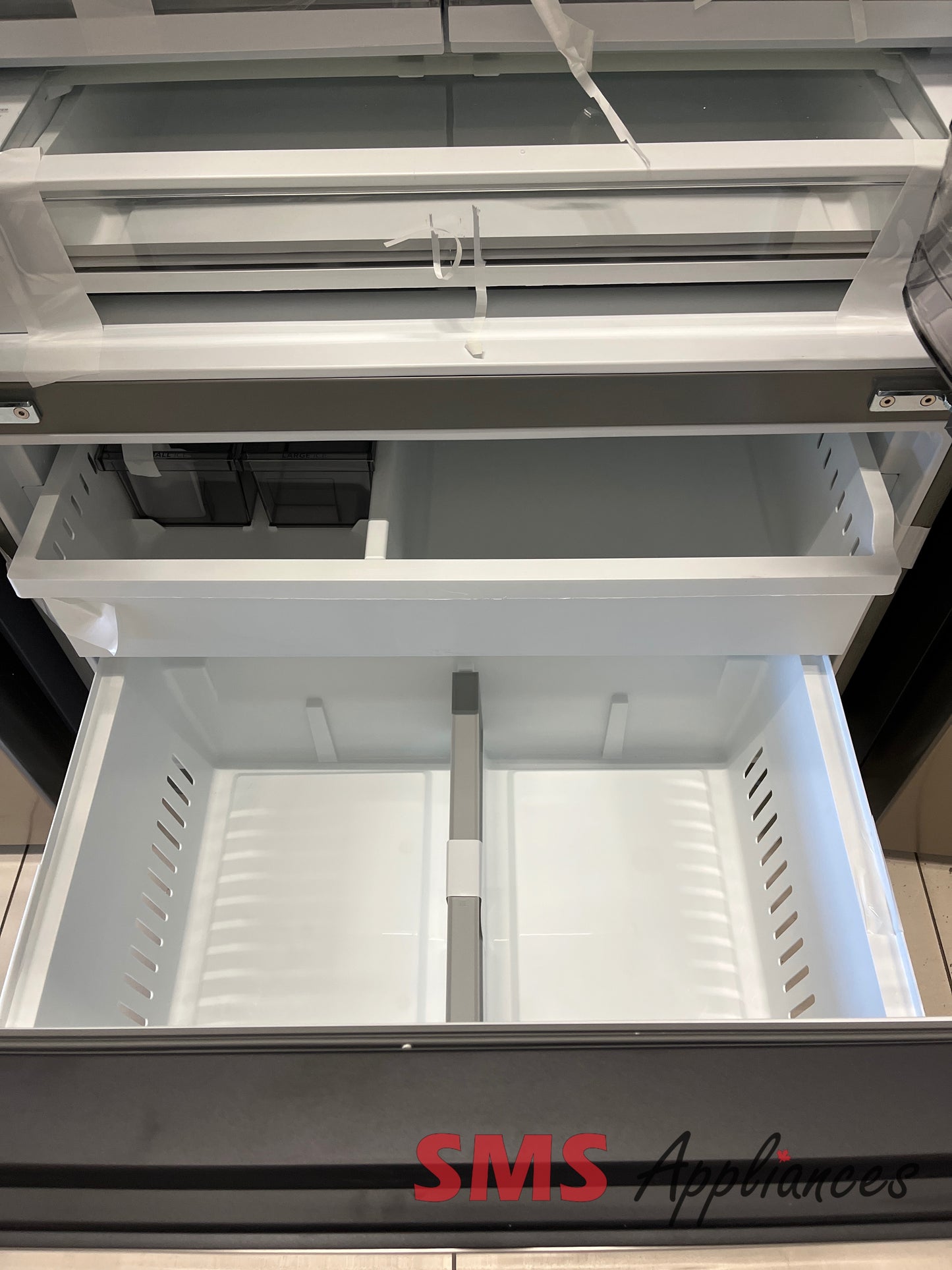 Open Box Fridges MRF3216BST Midea - Image 4