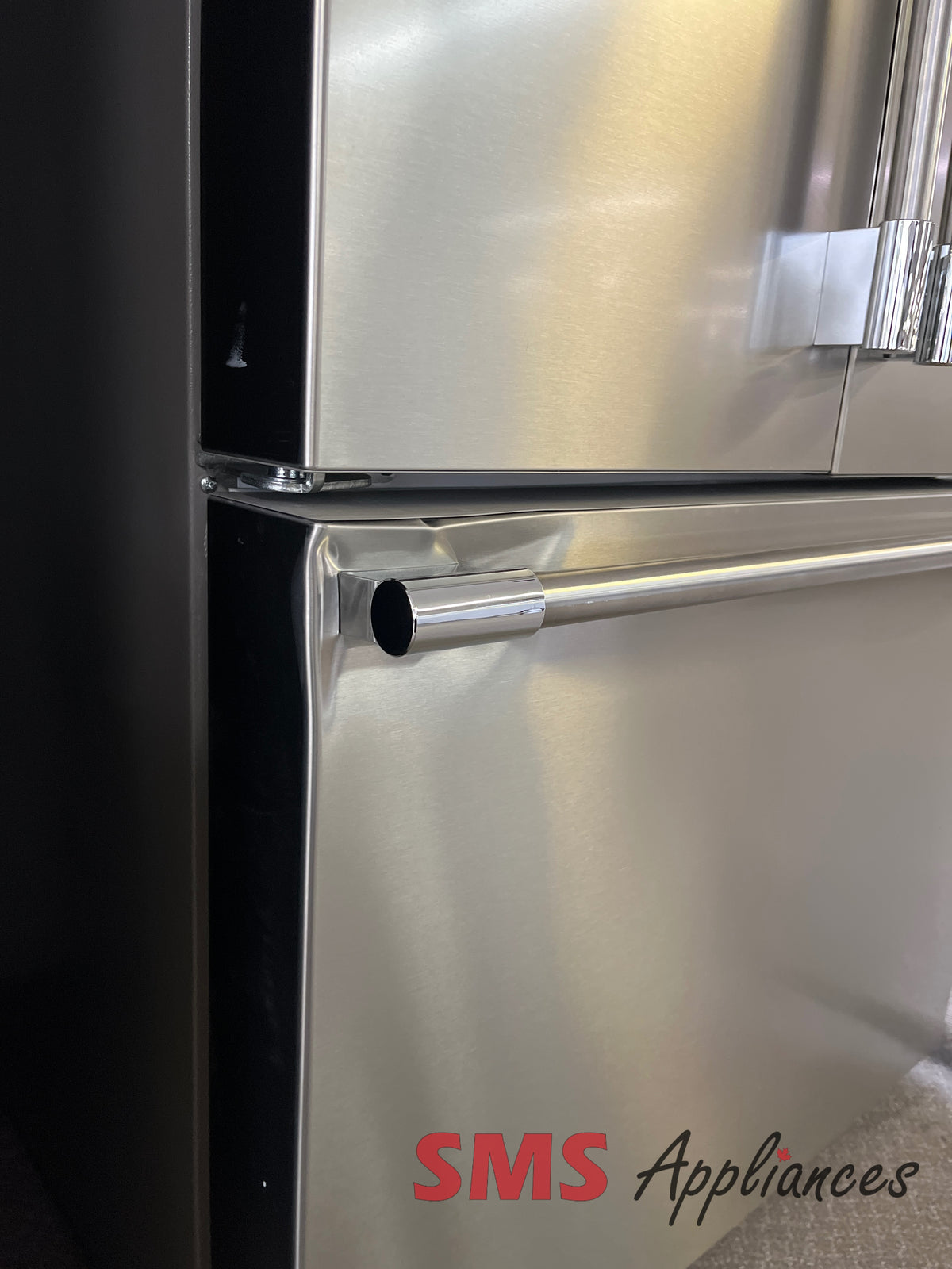 Frigidaire PRFG2383AF fridge at SMS Appliances Medicine Hat - Open Box deals