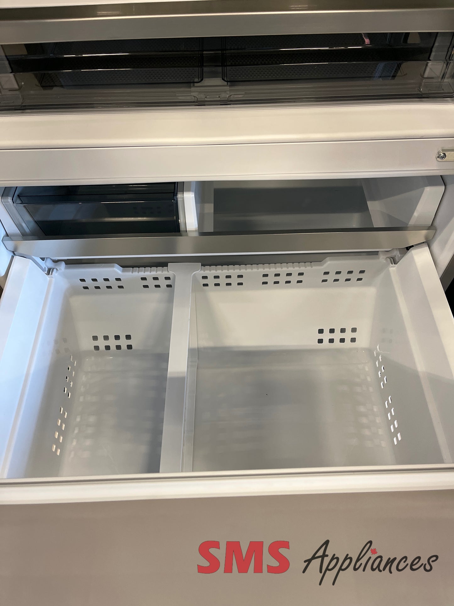 Open Box Fridges PRFS2883AFH Frigidaire - Image 5