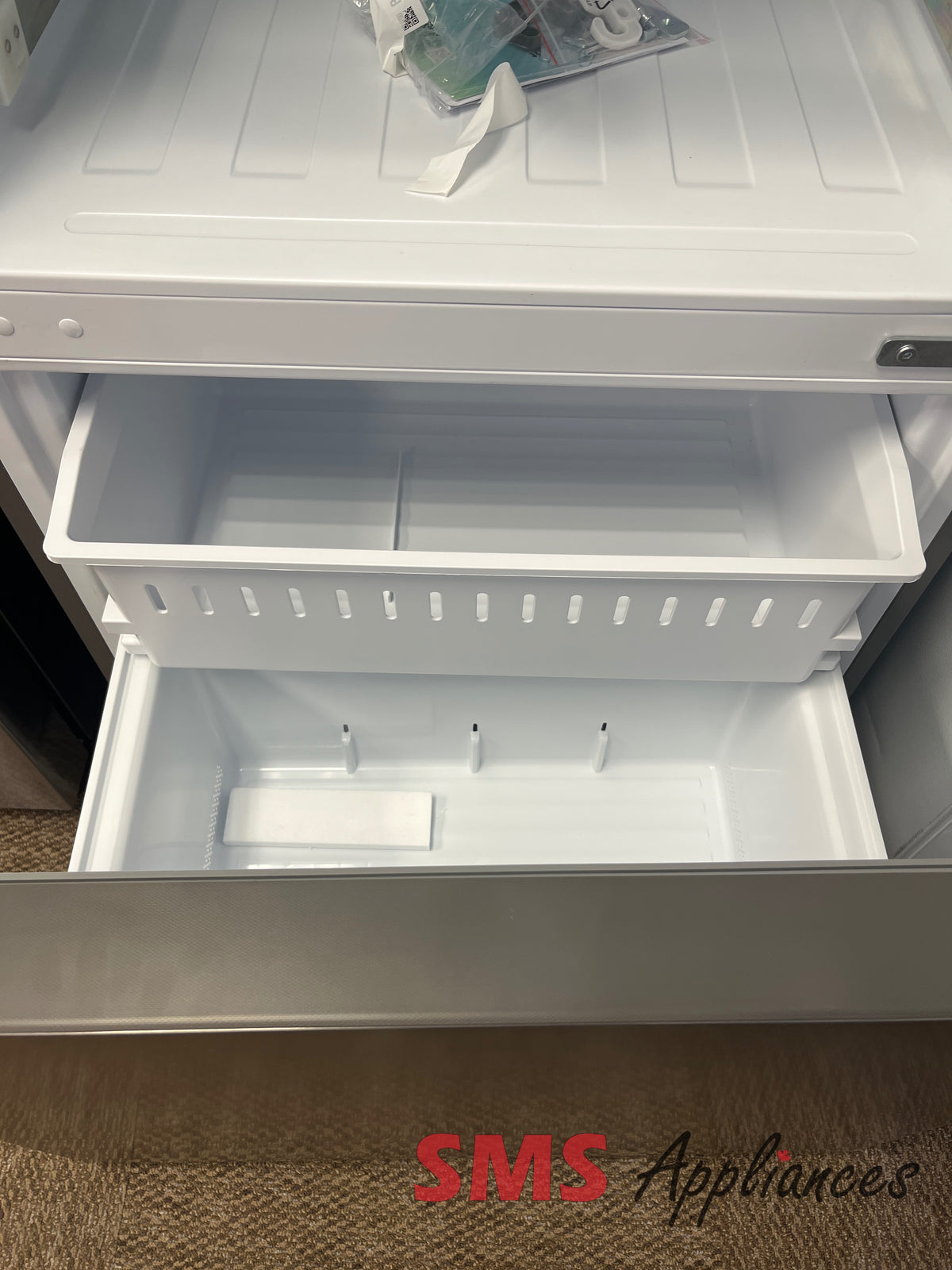 Open Box Fridges RB17A2CSE Hisense - Image 3