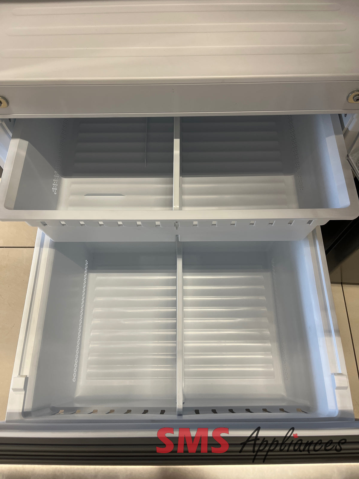 Open Box Fridges RF21A3FSE Hisense - Image 5